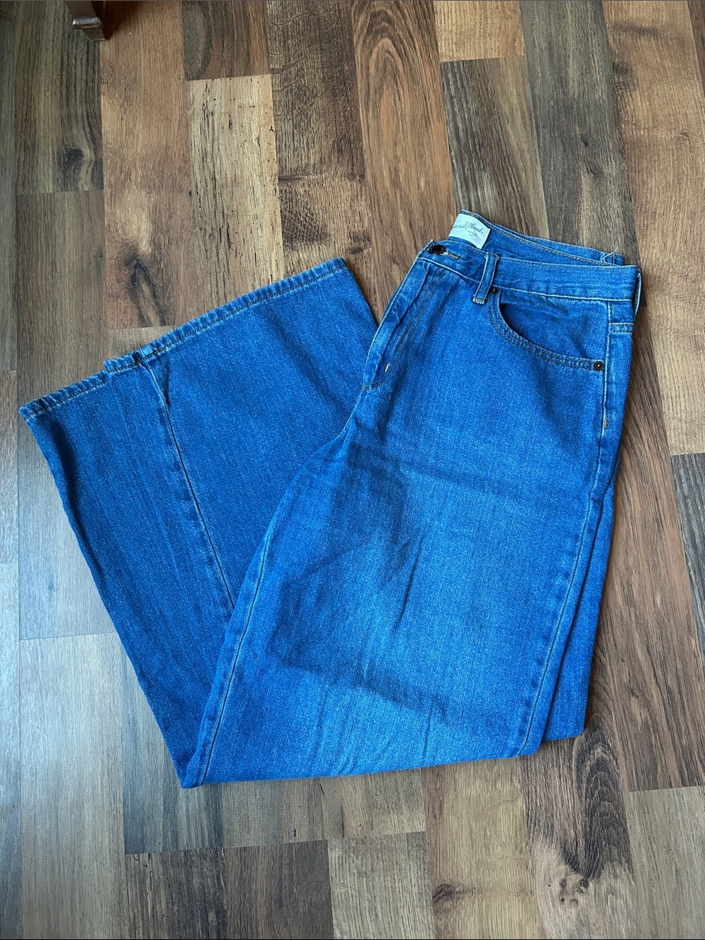 Universal Thread - Relaxed Wide Leg - 8/29